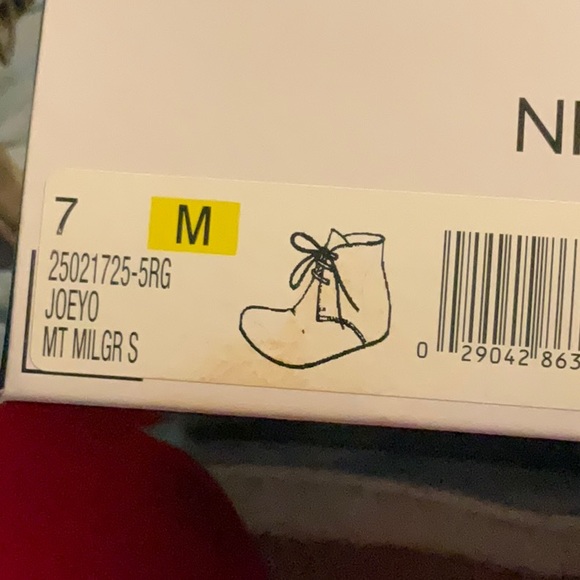 NINE WEST BOOTIES SIZE 7. OLIVE GREEN - Picture 6 of 7